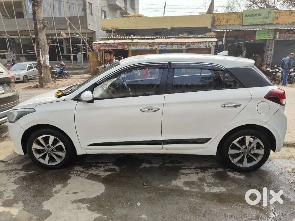 Hyundai Elite I20 2015 Petrol 124000 Km Driven