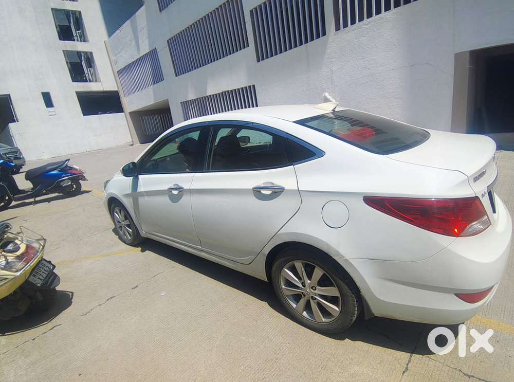 Hyundai Verna 1.6 Manual 2013