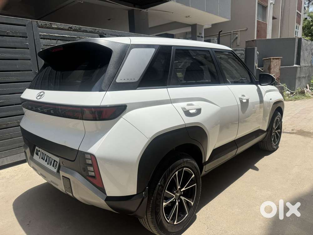 Hyundai Venue 1.5 Crdi At Hx 10, 2025, Diesel