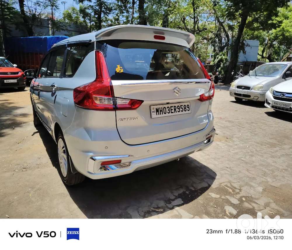 Ertiga 2025 Cng & Hybrids 23000 Km Single Owner, 11.55 Lakh