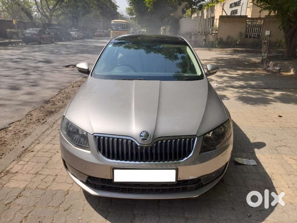 Skoda Octavia 1.8 Tsi Style Plus At, 2016, Petrol