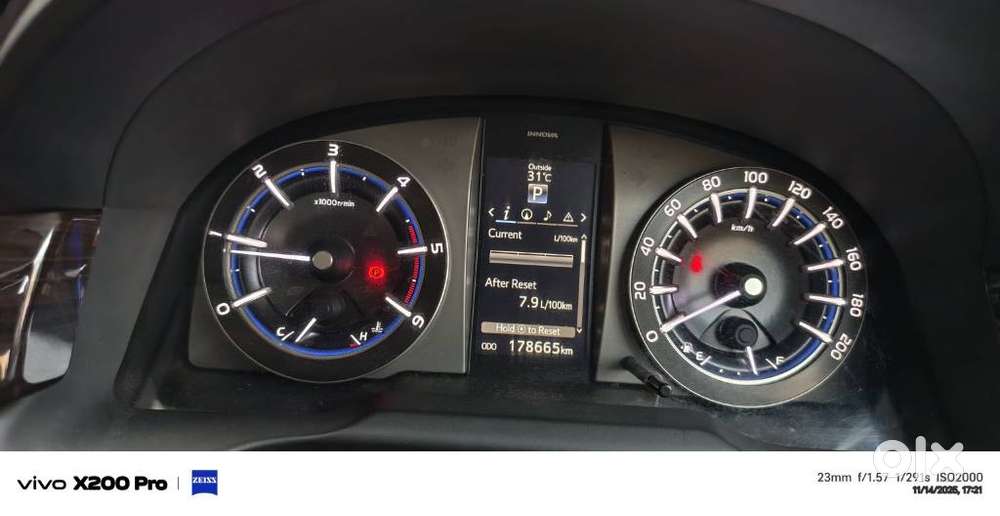 Toyota Innova Crysta 2.8z Automatic, 2018, Diesel