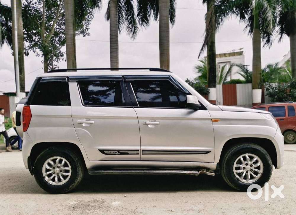 Mahindra Tuv 300 T8, 2016, Diesel