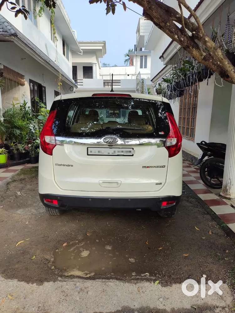 Mahindra Marazzo 2019 Diesel 130000 Km Driven