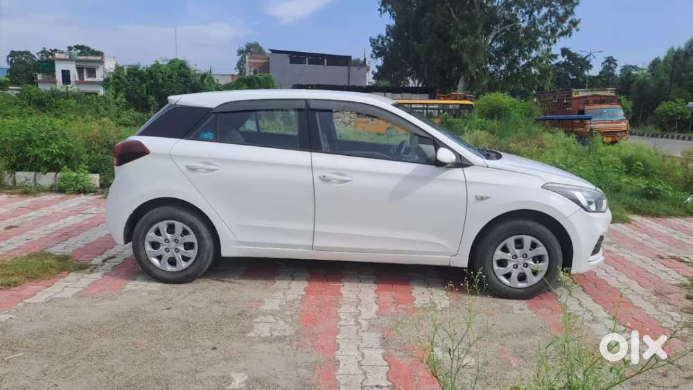 Hyundai Elite I20 [ ] 1.2 Magna Executive, 2018, Petrol