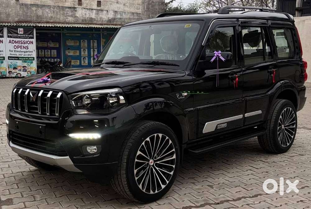 Mahindra Scorpio Classic, 2026, Diesel