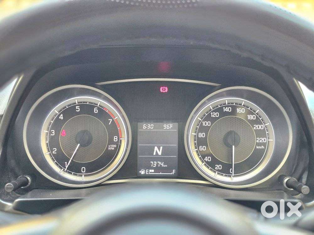Maruti Suzuki Dzire Vxi Ags, 2024, Petrol