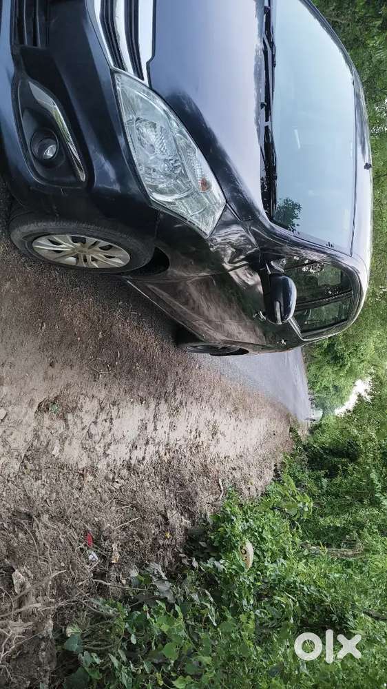 Maruti Suzuki Ertiga Limited 22 Dec 2015