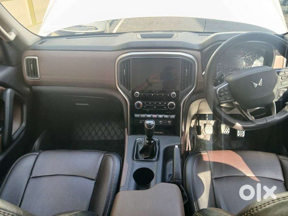 Mahindra Scorpio-n 2.0 Z4 Petrol Mt 7 Str, 2024, Petrol