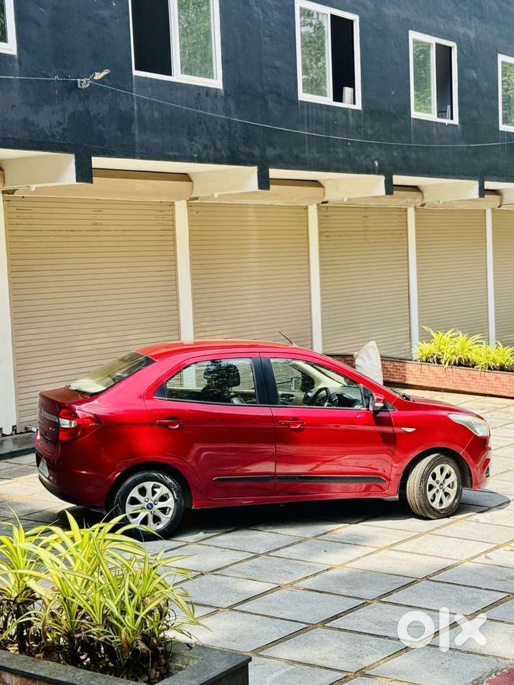 Ford Figo Aspire 1.5 Titanium Ti-vct At, 2015, Petrol