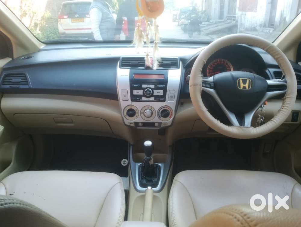 Honda City 2008-2011 1.5 V Mt Exclusive, 2011, Petrol