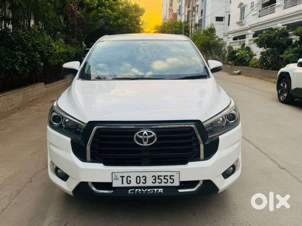 Toyota Innova Crysta 2.4 V, 2023, Diesel