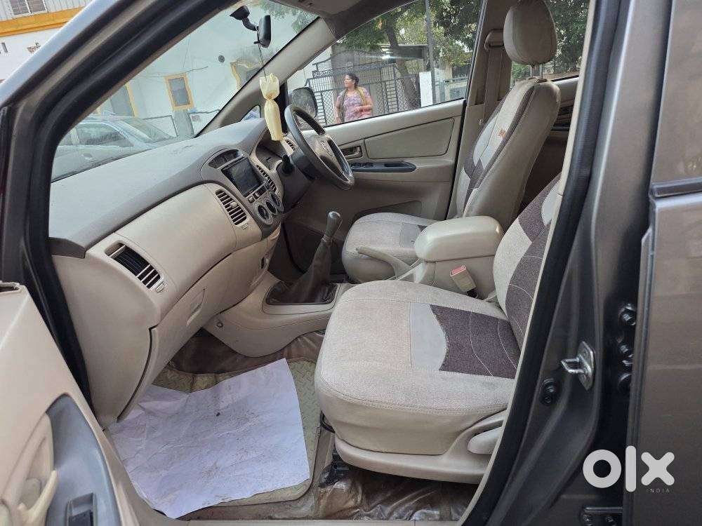 Toyota Innova 2.5 G (diesel) 8 Seater, 2008, Diesel