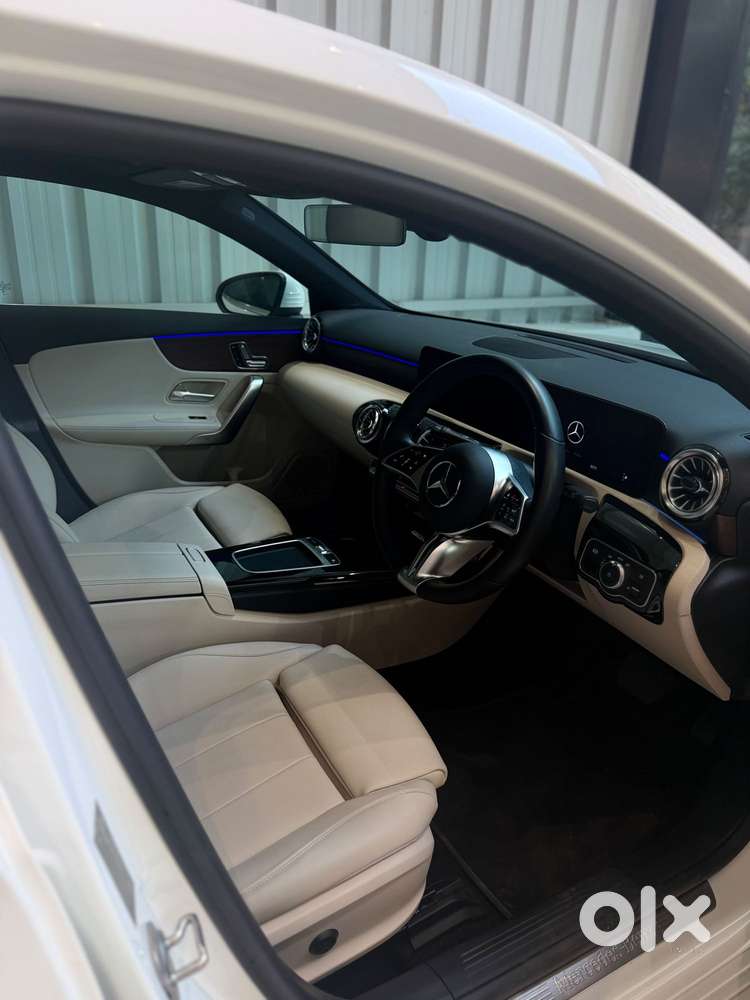 Mercedes-benz A-class Limousine 200, 2023, Petrol
