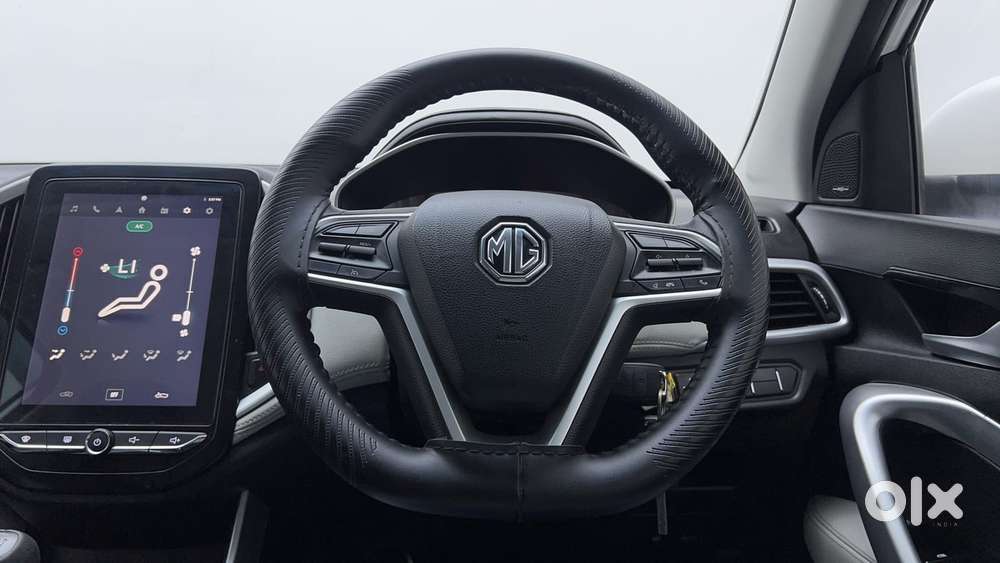 Mg Hector Plus 1.5 Hybrid Super Turbo 7 Str, 2022, Cng & Hybrids