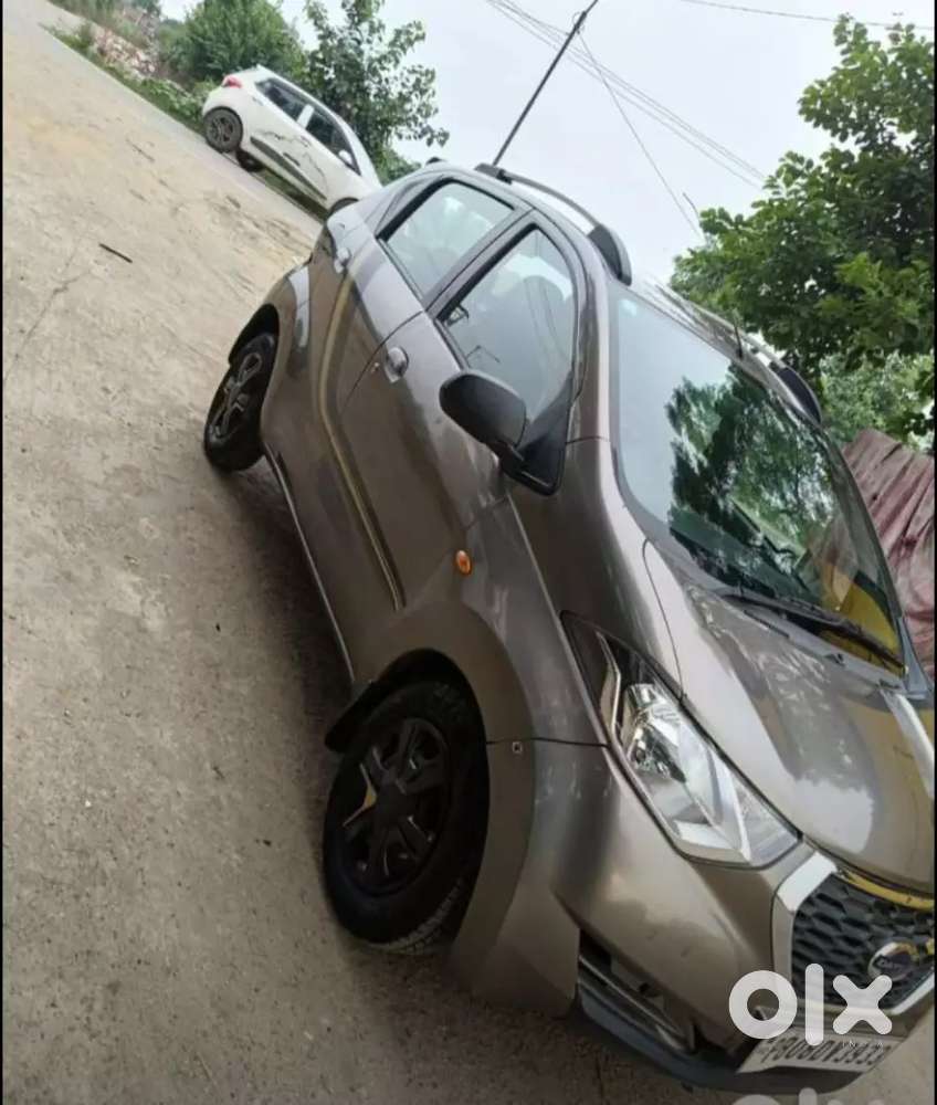 Datsun Redigo Limited 2017