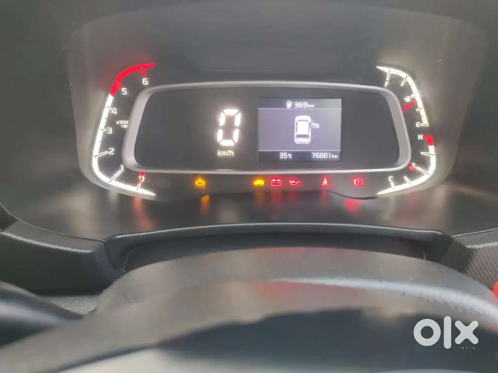 Kia Sonet 2020 Diesel Well Maintained