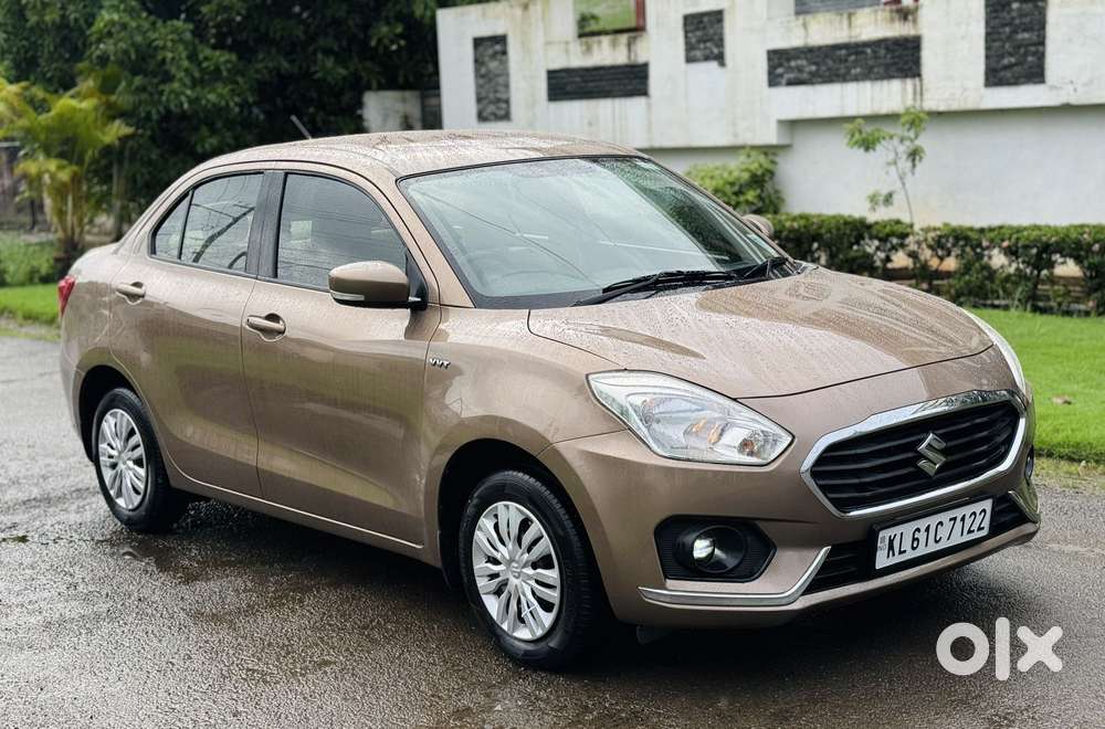 Maruti Suzuki Swift Dzire 1.2 Vxi Bsiv, 2017, Cng & Hybrids