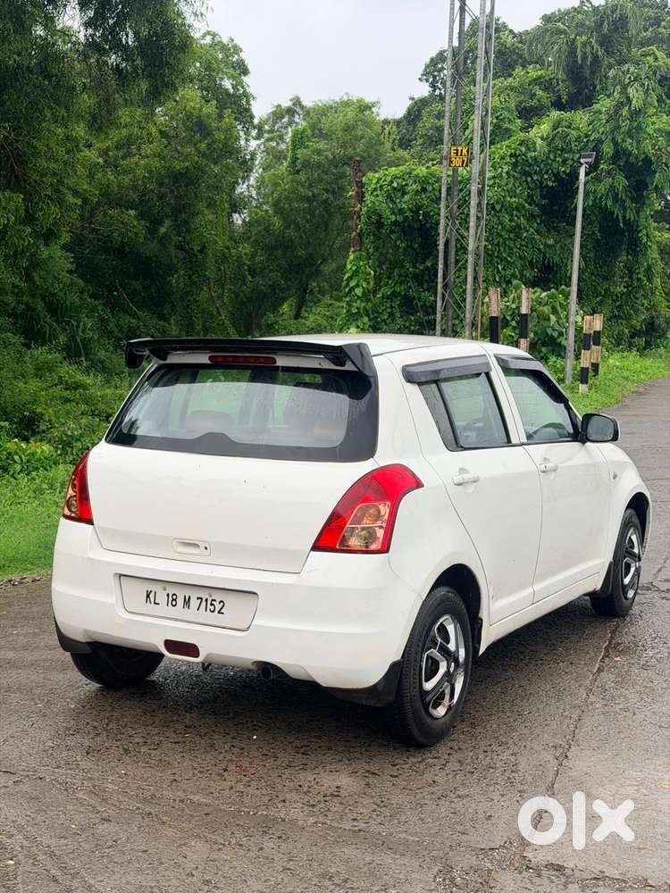 Maruti Suzuki Swift 1.3 Vxi, 2008, Petrol
