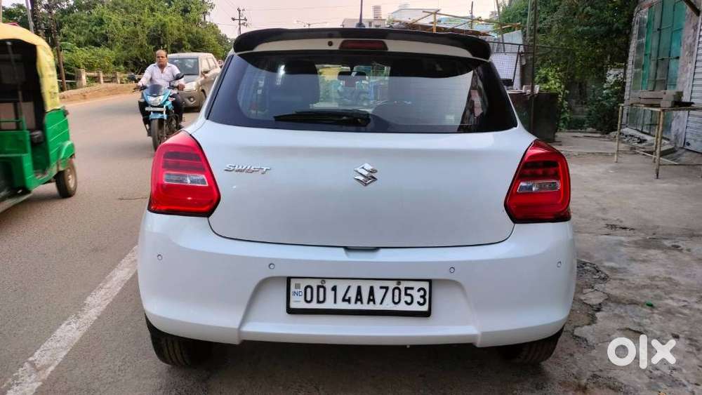 Maruti Suzuki Swift Vvt Zxi, 2022, Petrol