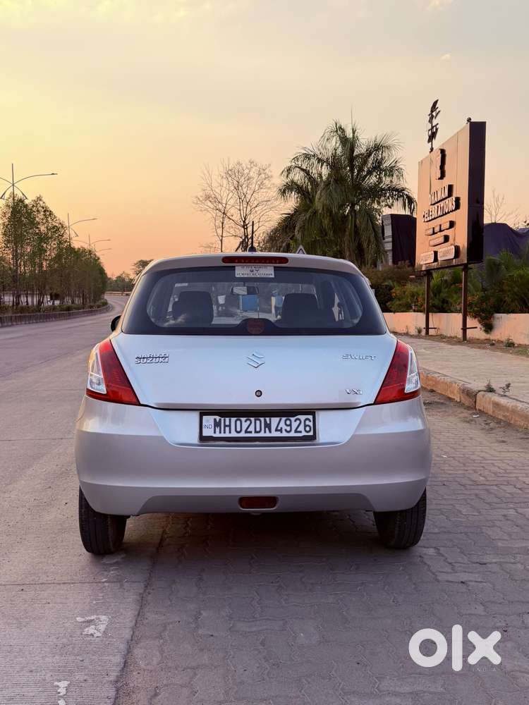 Maruti Suzuki Swift Vxi 1.2 Abs Bs-iv, 2014, Petrol