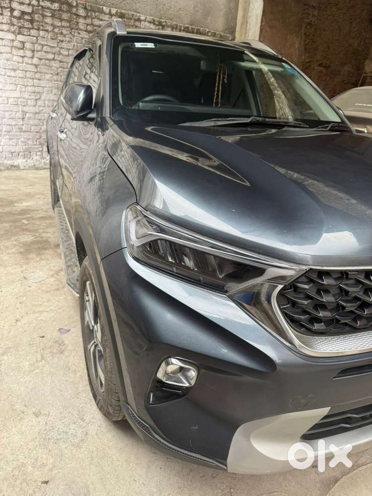 Kia Sonet 2024 Petrol 16800 Km Driven