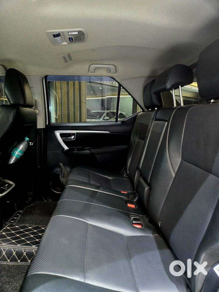 Toyota Fortuner 3.0 4x4 Manual, 2024, Diesel
