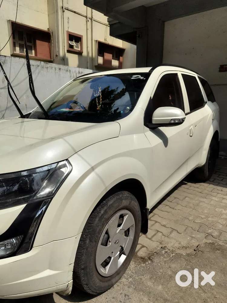 Doctor Driven Car With Good Condition, White Color, Single Owner.