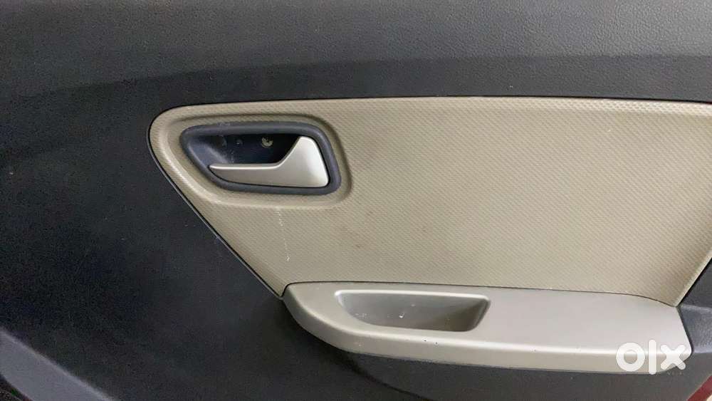 Maruti Suzuki Alto K10 Vxi Amt, 2016, Petrol