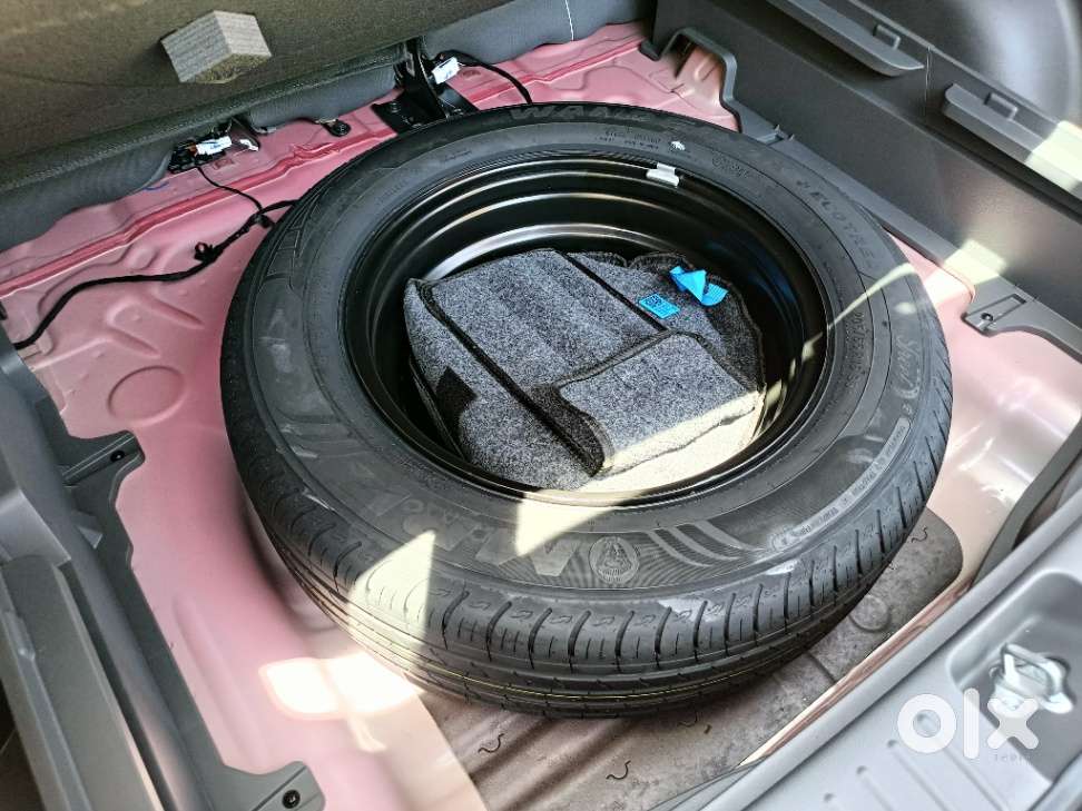 Hyundai Creta 1.5 Sx (o) Ivt Petrol, 2025, Petrol