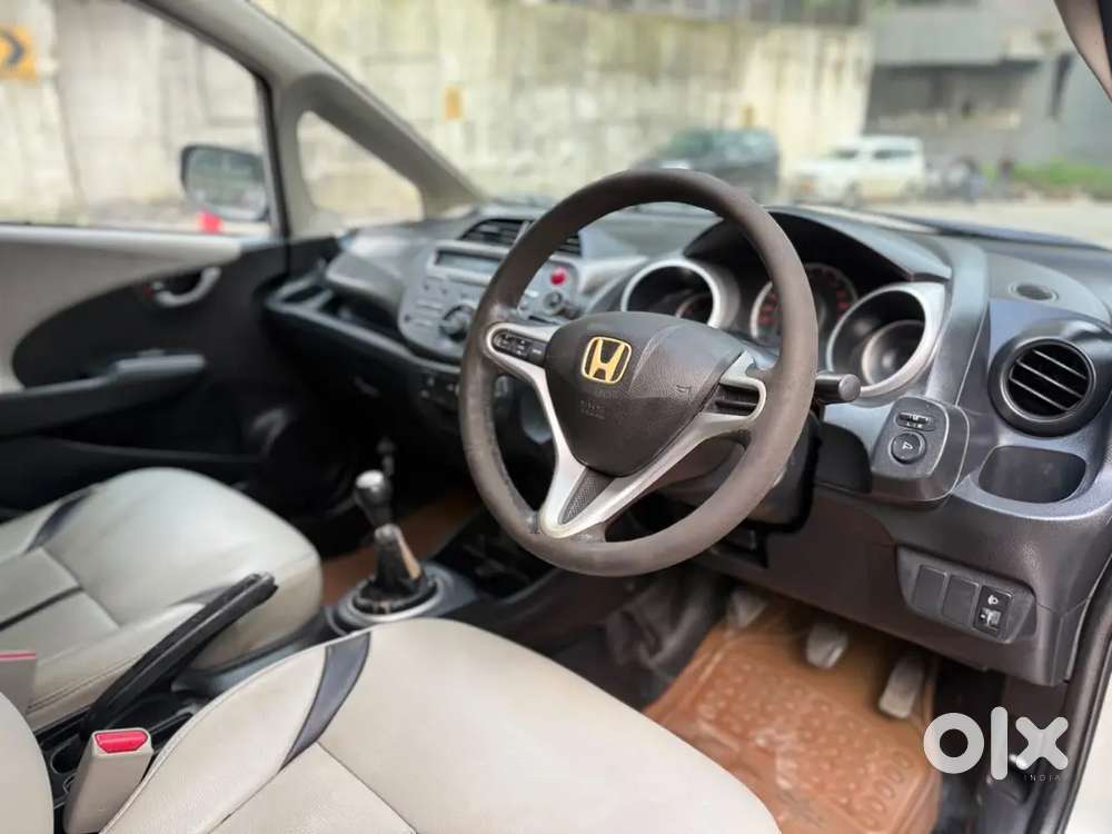 Honda Jazz Select 2011 Edition