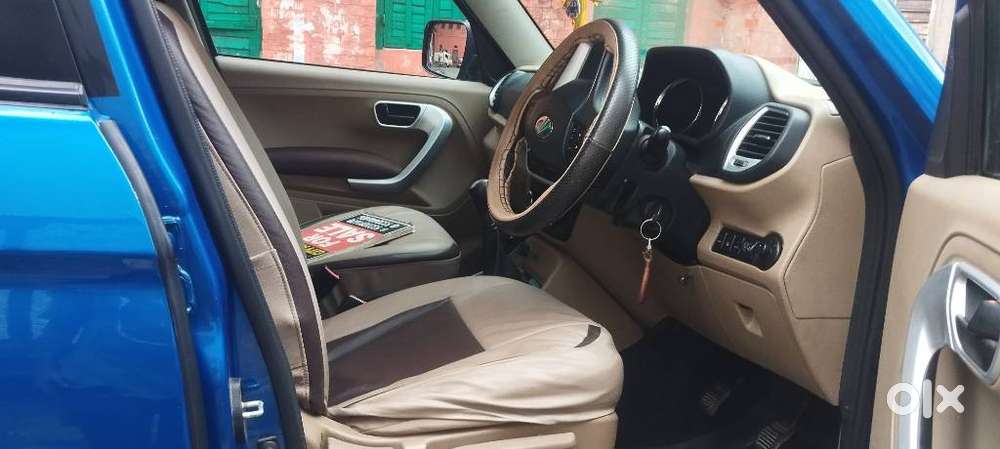 Mahindra Tuv 300 T8, 2017, Diesel