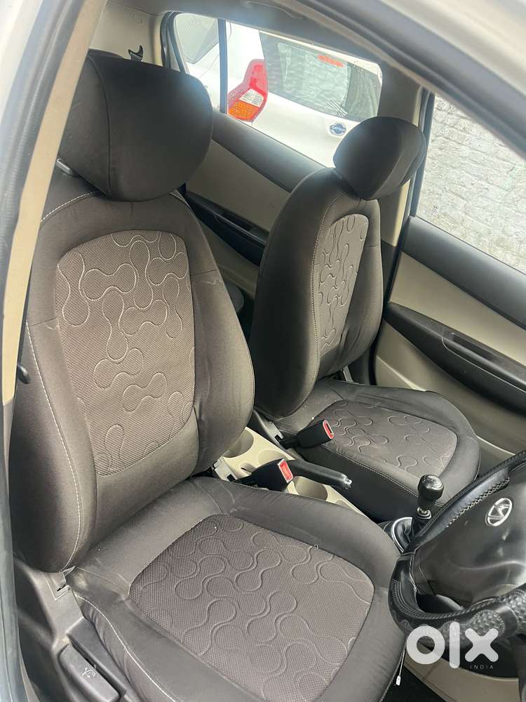 Hyundai I20 Petrol Cvt Magna Executive, 2011, Petrol