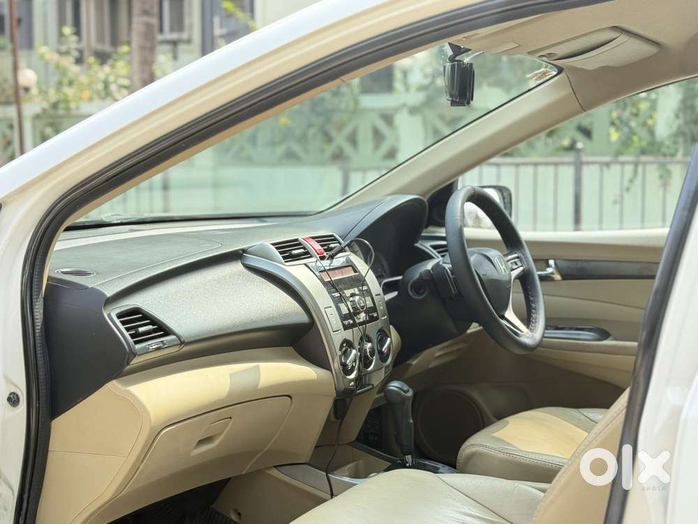 Honda City 2011-2013 V At, 2012, Petrol