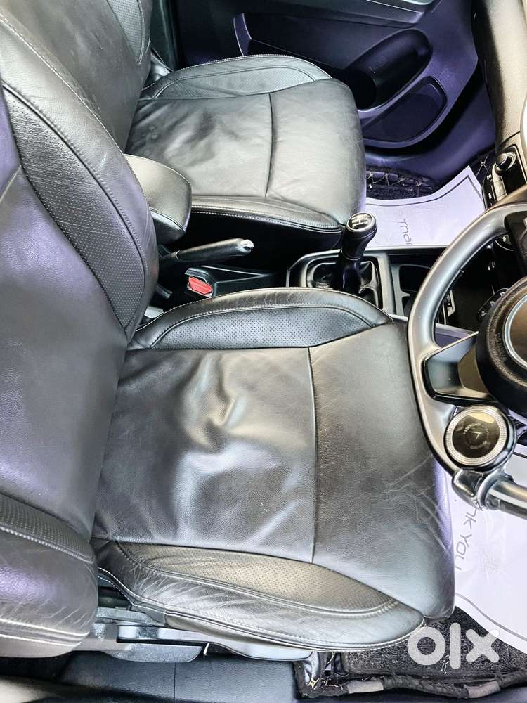 Maruti Suzuki Xl6 Alpha, 2019, Petrol