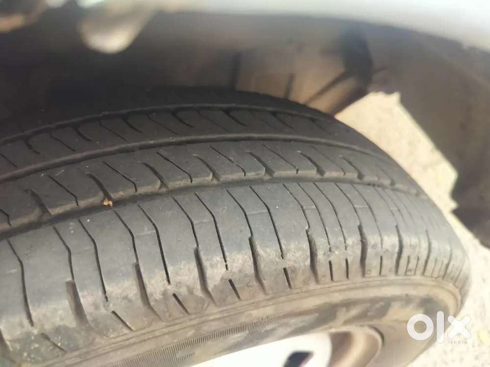 Hyundai Santro 2002 Petrol Manual.  Fc And Insurance Running.