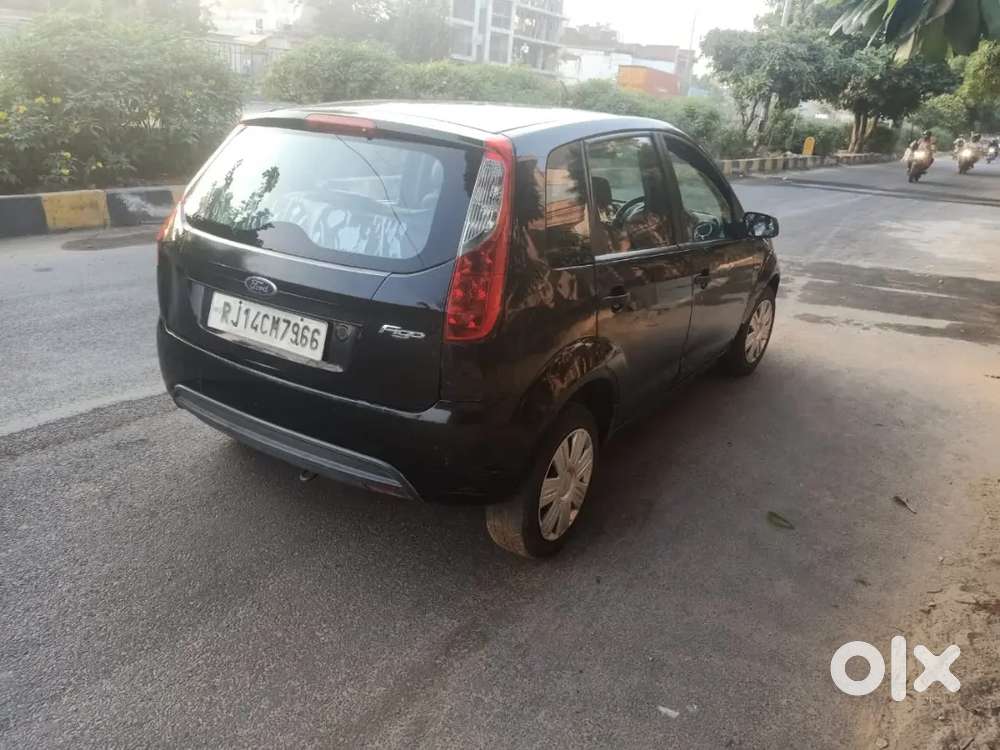 Ford Figo 2011 Petrol 75000 Km Driven