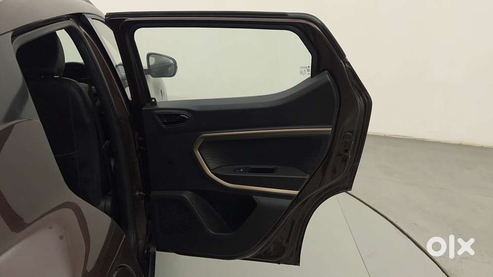 Renault Kiger Rxt, 2021, Petrol