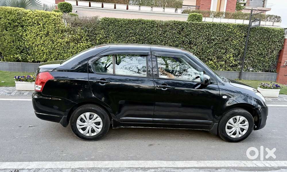 Maruti Suzuki Swift Dzire 1.3 Vxi, 2011, Petrol