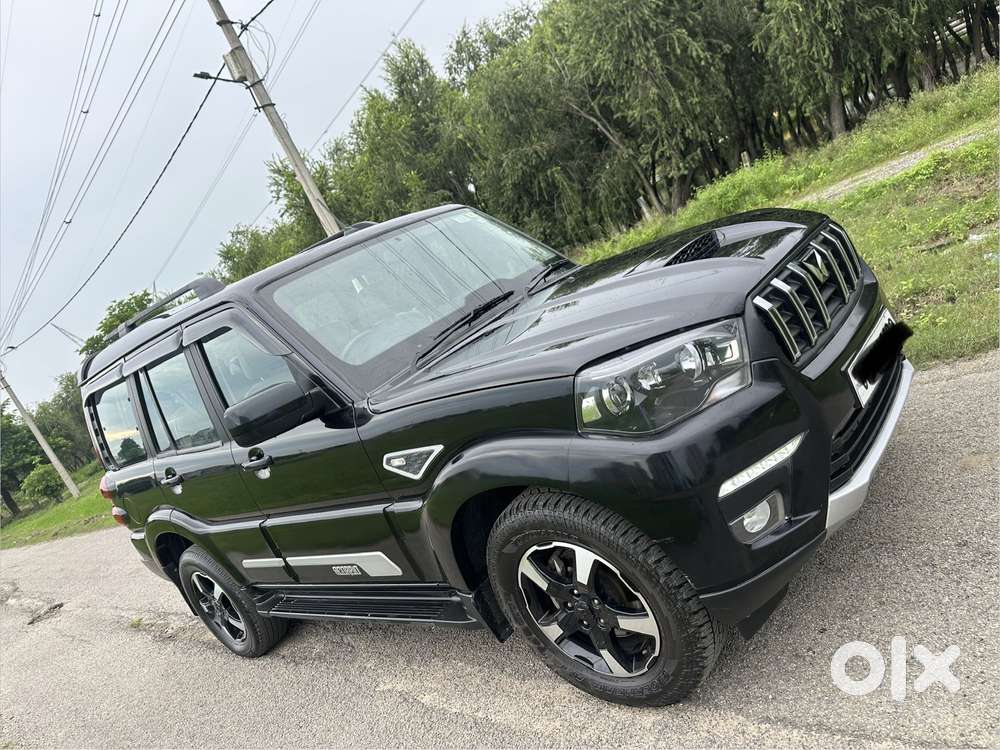 Mahindra Scorpio Classic 2.2 S 11 Mt 7 Str, 2023, Diesel