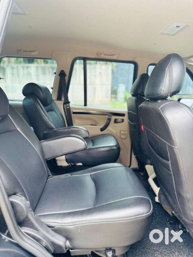 Mahindra Scorpio Classic 2.2 S 11 Mt 7 Str, 2024, Diesel