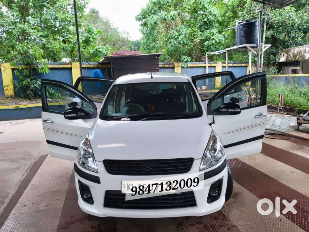 Maruti Suzuki Ertiga Zxi Plus Petrol, 2012, Petrol