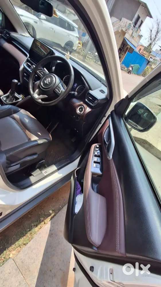 Maruti Suzuki Grand Vitara 2025 Petrol 33000 Km Driven