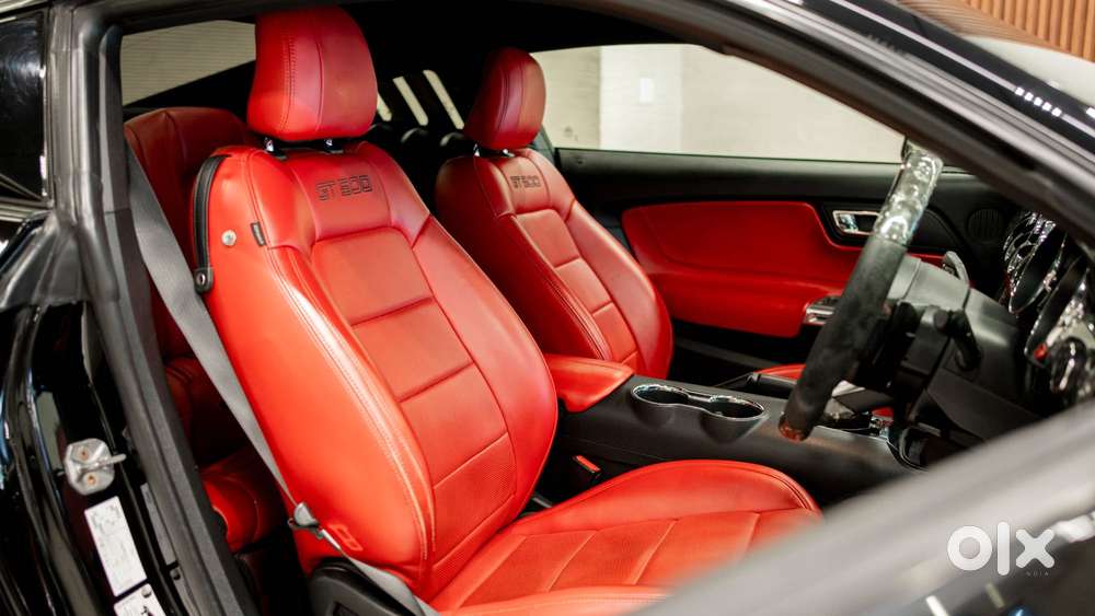 Ford Mustang V8, 2019, Petrol