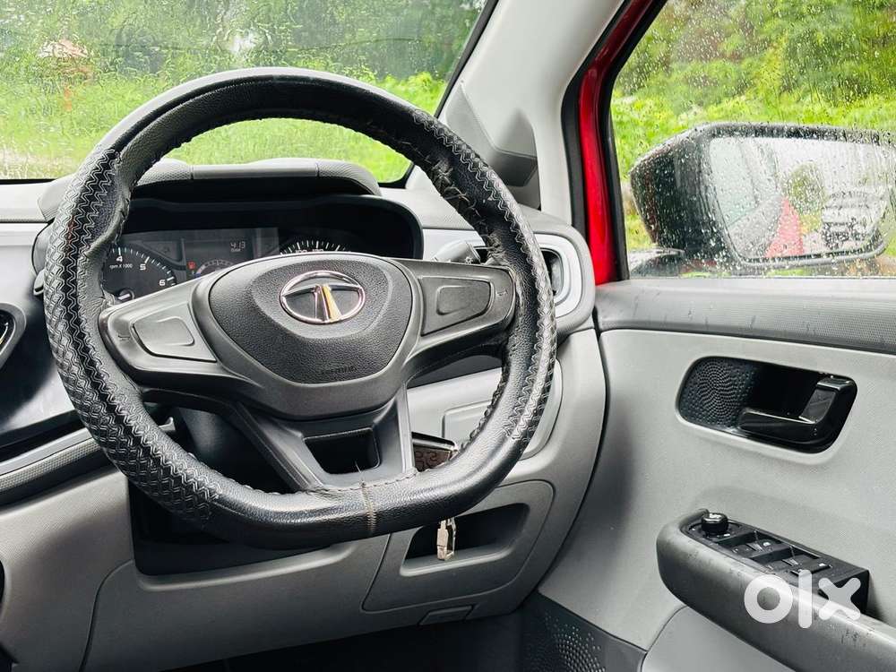 Tata Altroz 1.2 Xm, 2020, Petrol