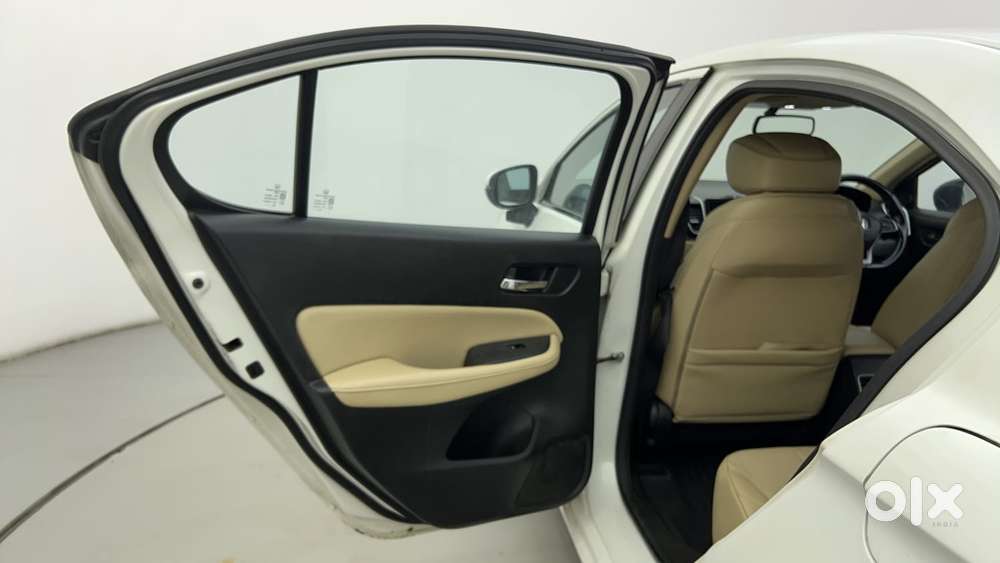 Honda City 1.5 Zx Cvt I-vtec, 2021, Petrol