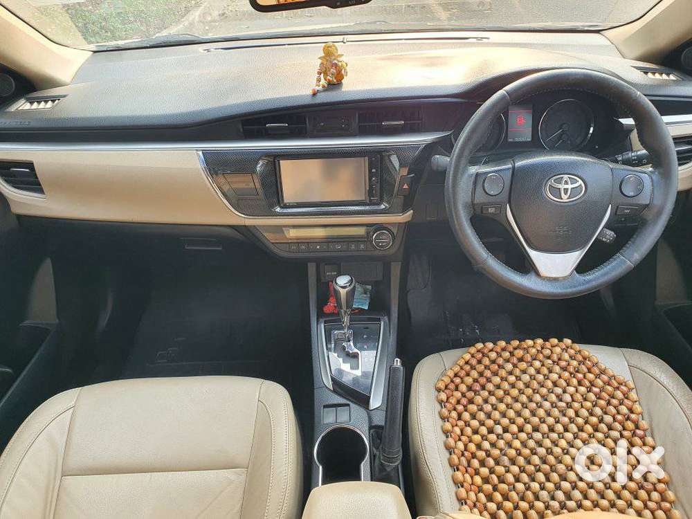 Toyota Corolla Altis Vl At, 2015, Petrol