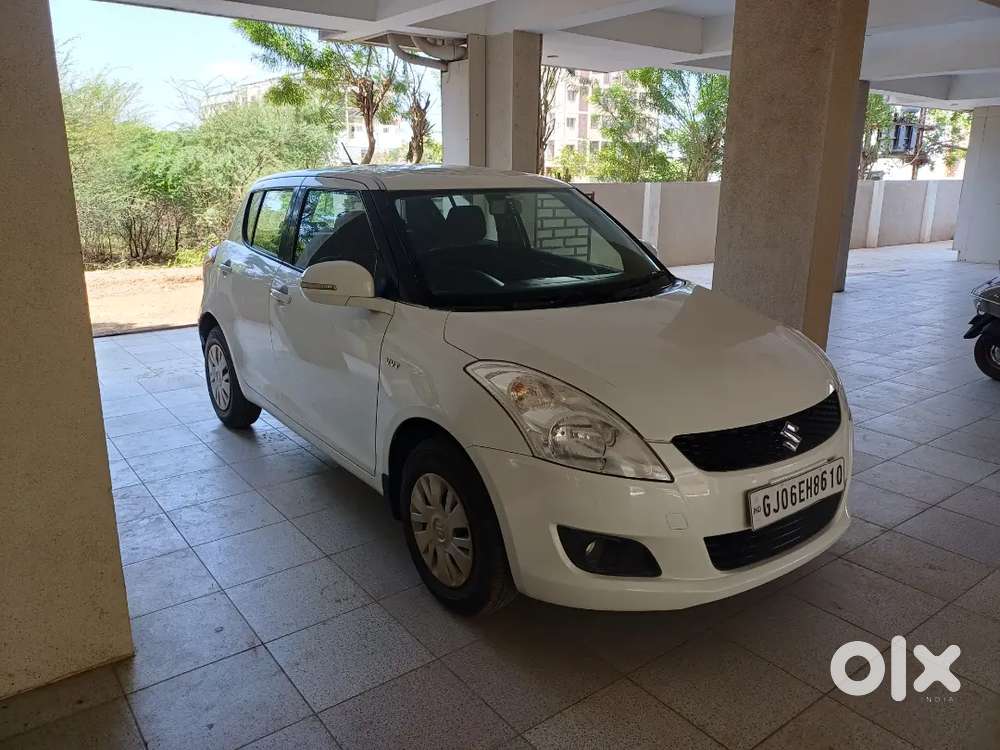 Maruti Suzuki Swift 2012 Petrol 61000 Km Driven