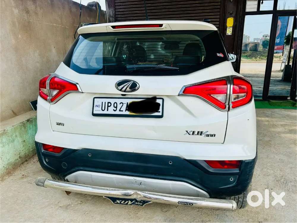 Mahindra Xuv300 2020 Diesel Well Maintained