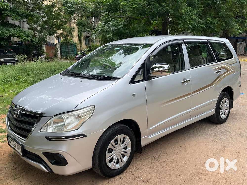 Toyota Innova 2.5 G (diesel) 7 Seater Bs Iv, 2014, Diesel